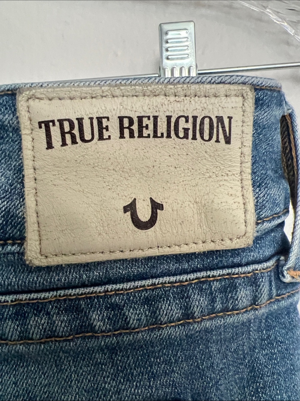 True Religion - Picture 4 of 6